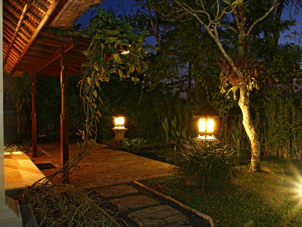 Toya Retreat Villa 뜨갈랄랑 객실 사진